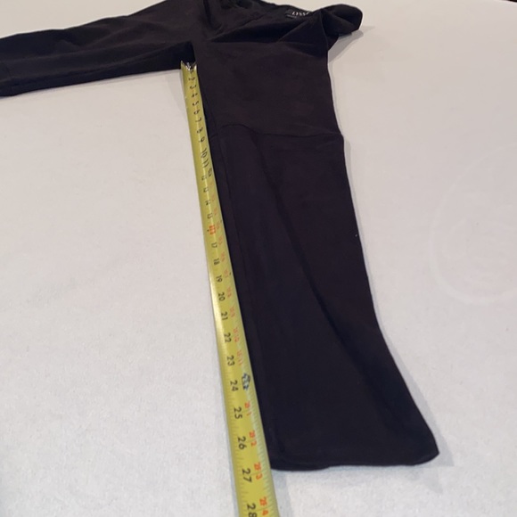 Lyssé women’s black suede pull on wide waist band stretch leggings size S - Picture 3 of 6